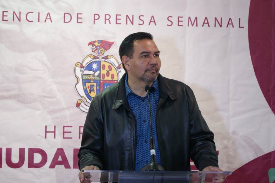 Convocatoria para encuesta de MORENA no exige la solicitud de licencia.