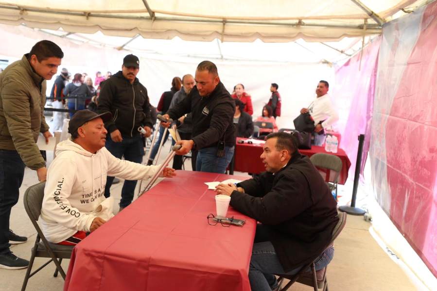Atendió  alcalde personalmente a ciudadanos durante Cruzada Por Juárez