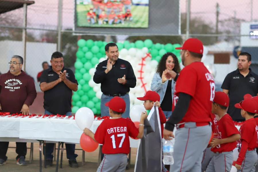 Compromete alcalde apoyo al deporte local