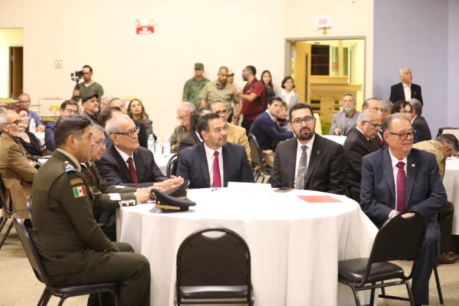 Reconoce Presidente Municipal a Jaime Bermúdez Cuarón como un juarense visionario