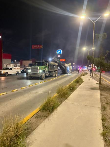 Inició repavimentación nocturna en tramo de la avenida Tecnológico