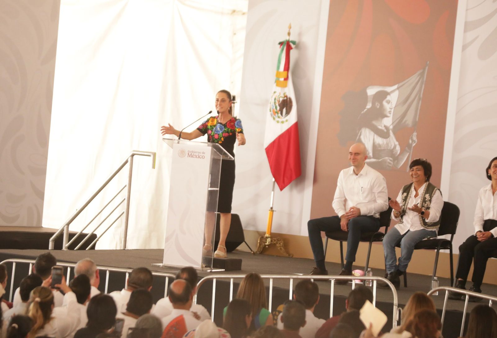Presenta Claudia Sheinbaum ambicioso proyecto para la entidad.