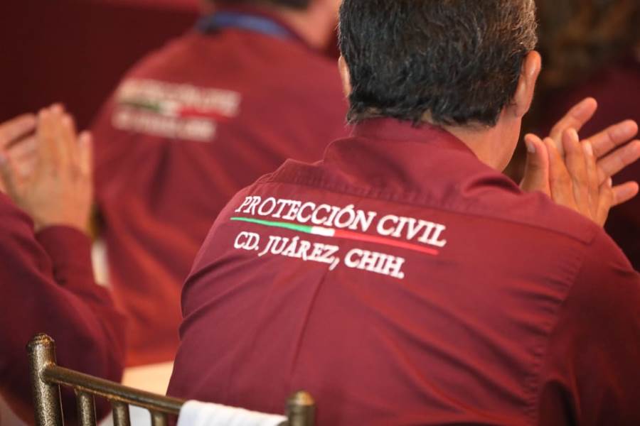 Reconocen a personal de Protección Civil en Ciudad Juárez