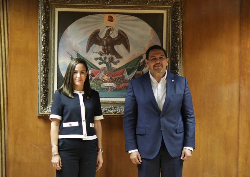 Recibió el Presidente Municipal a la magistrada Presidenta del Tribunal Superior de Justicia de Chihuahua
