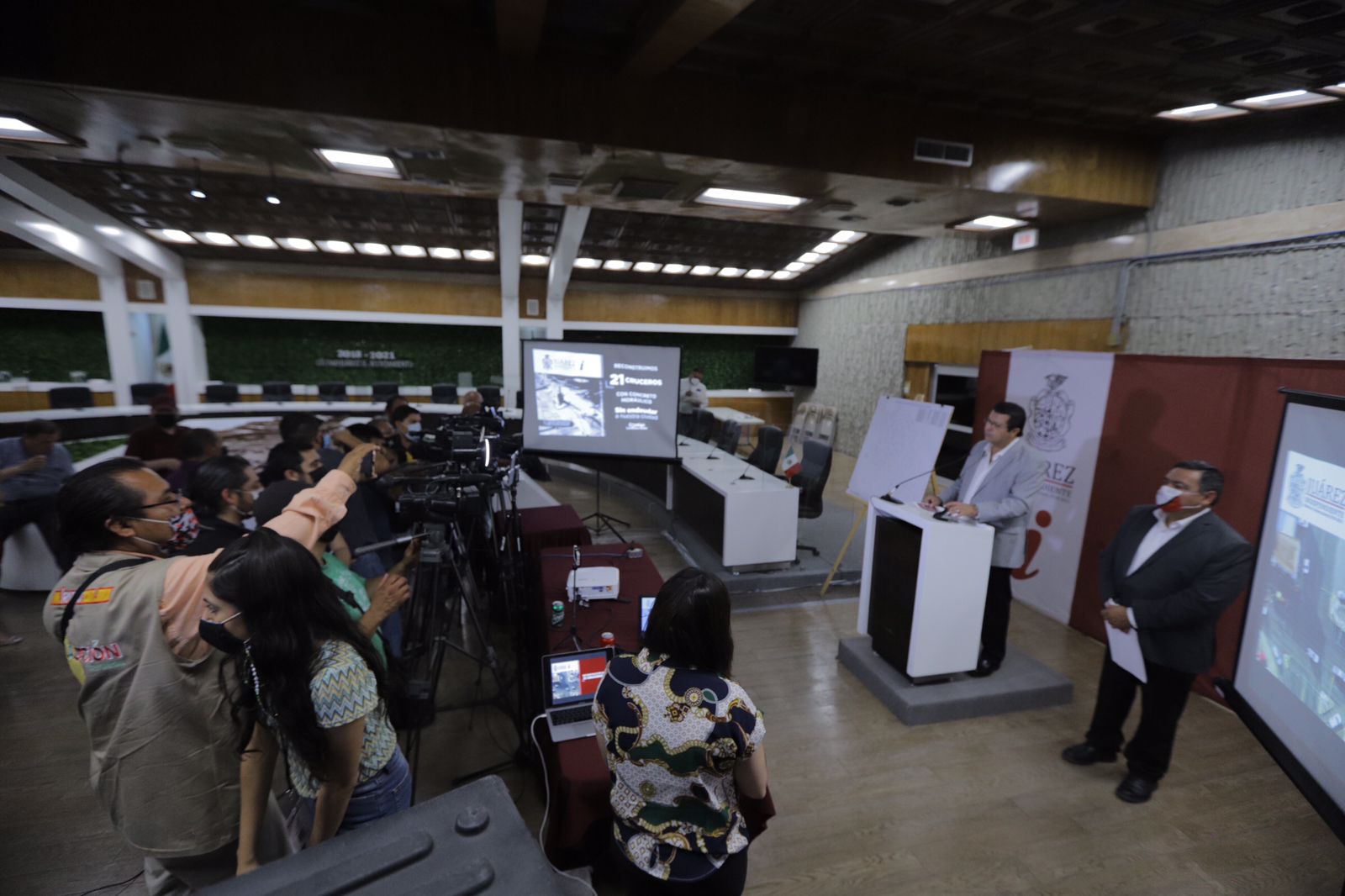 Más de 30 mil metros cuadrados de pavimento se rehabilitaron en 21 cruceros