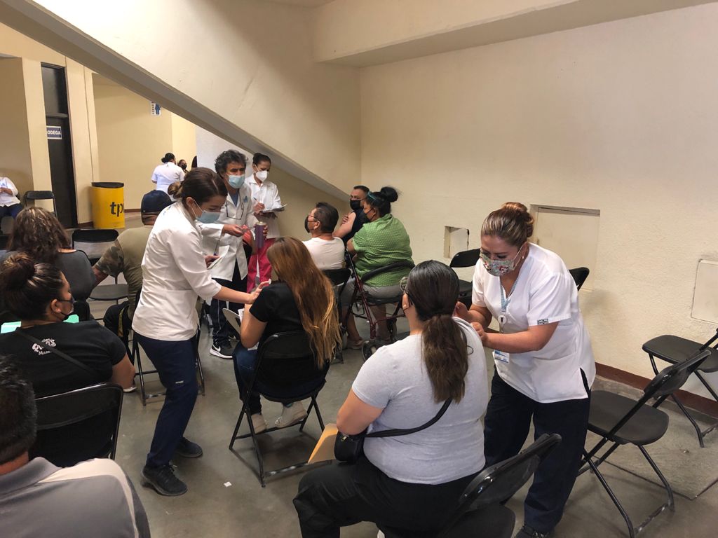 En dos semanas inicia vacunación  de personas de 18 a 39 años