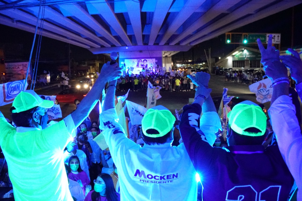  Encabeza Mocken Carnaval Neón Fest dirigido a los jóvenes